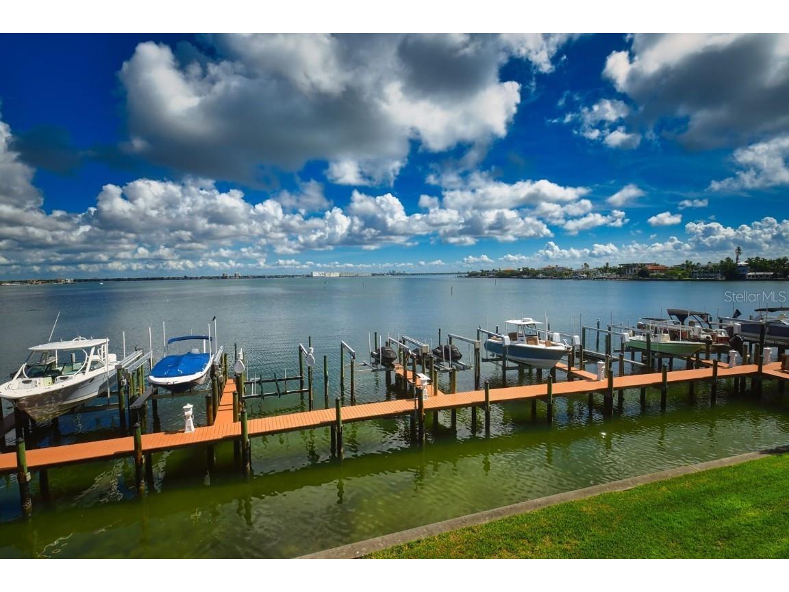 4667 Mirabella Court Saint Pete Beach FL 33706 - BOCA CIEGA BAY TB8403742 image46