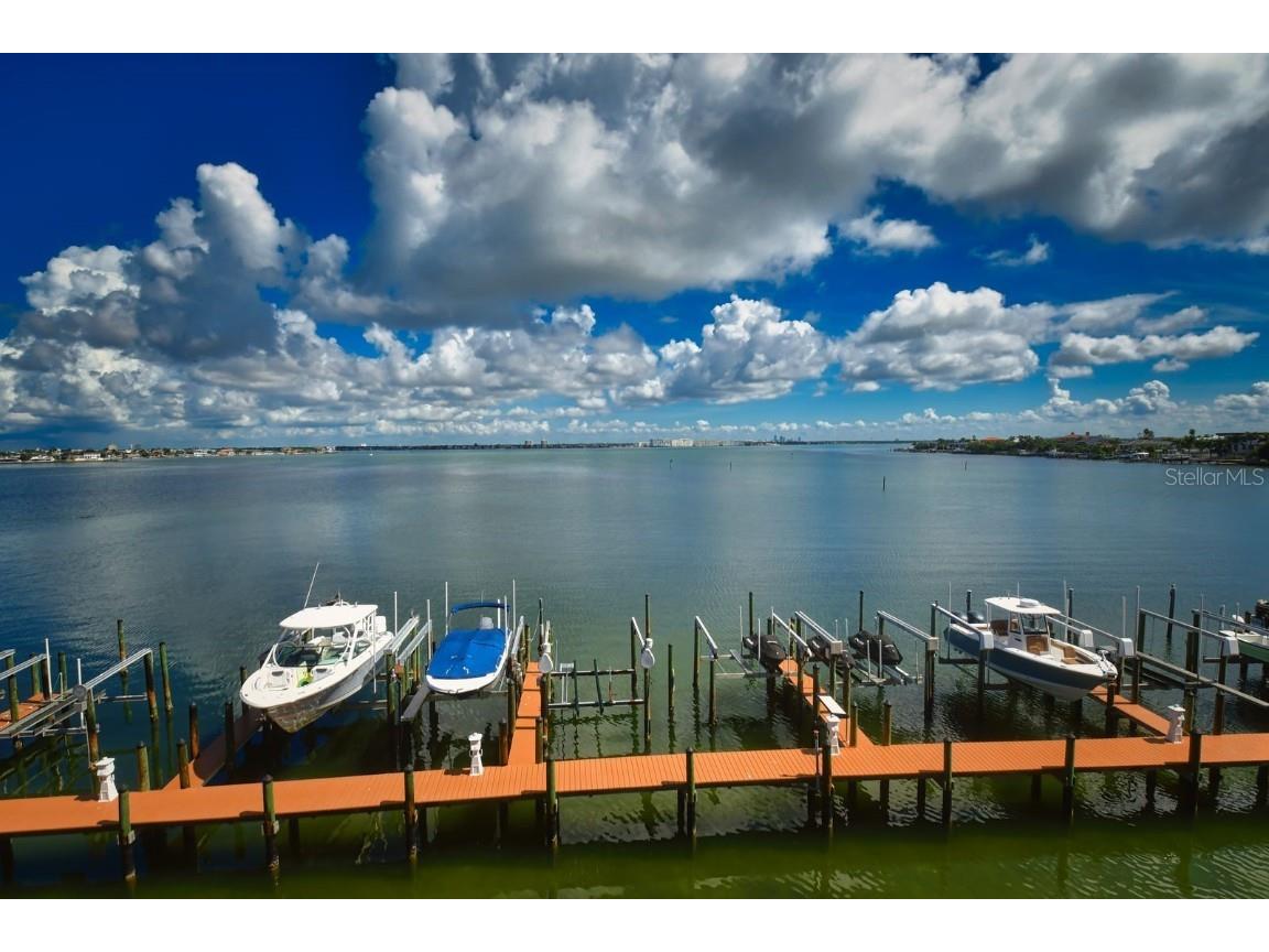 4667 Mirabella Court Saint Pete Beach FL 33706 - BOCA CIEGA BAY TB8403742 image49