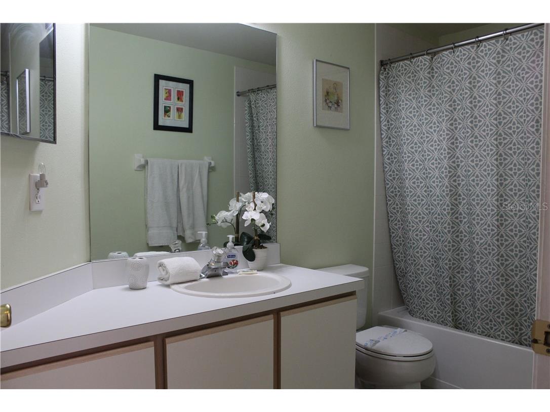 4668 56th Terrace E Bradenton FL 34203 A4475118 image18