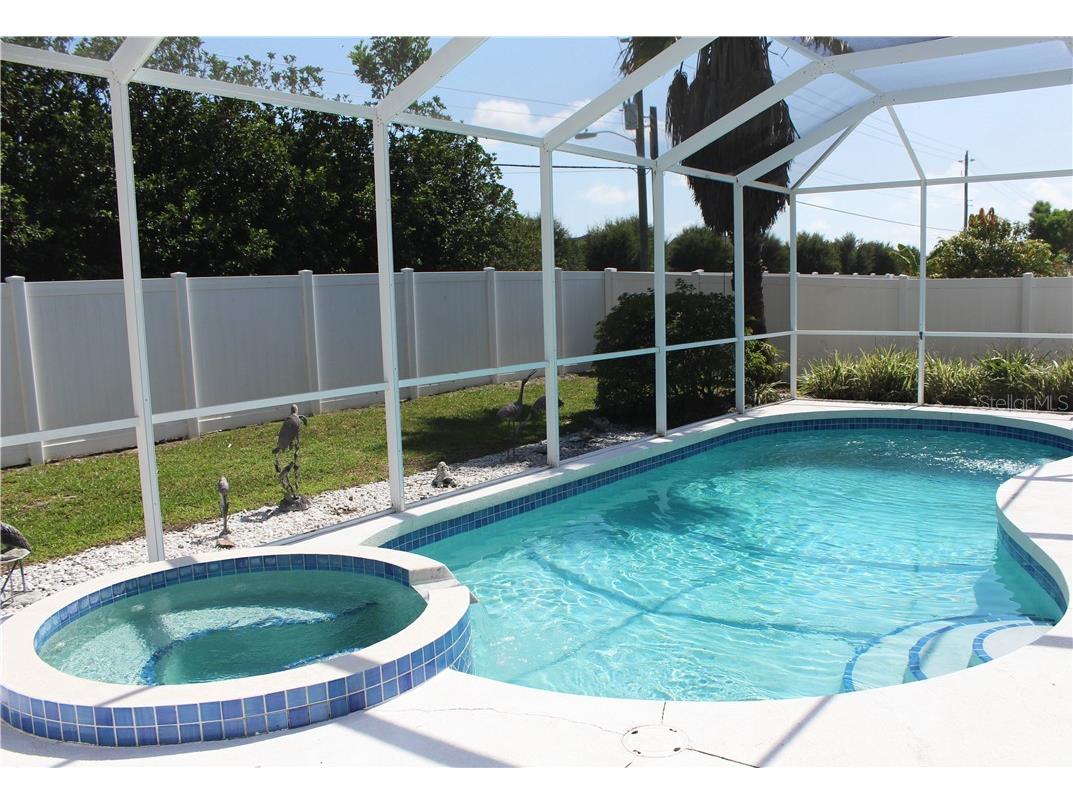 4668 56th Terrace E Bradenton FL 34203 A4475118 image22