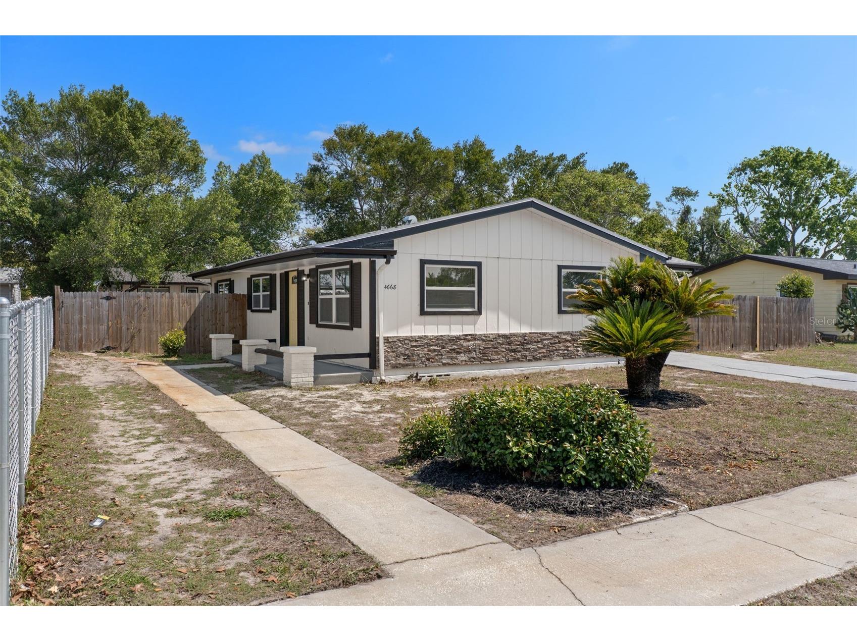 4668 Crescent Road Spring Hill FL 34606 W7883772 image1
