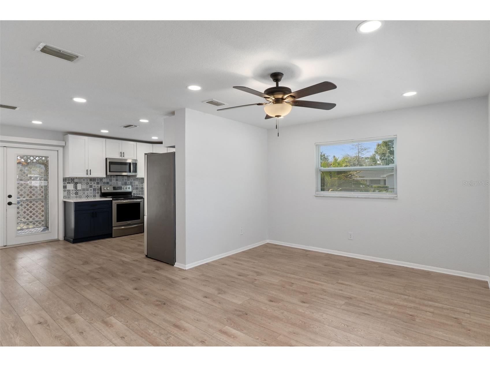 4668 Crescent Road Spring Hill FL 34606 W7883772 image7