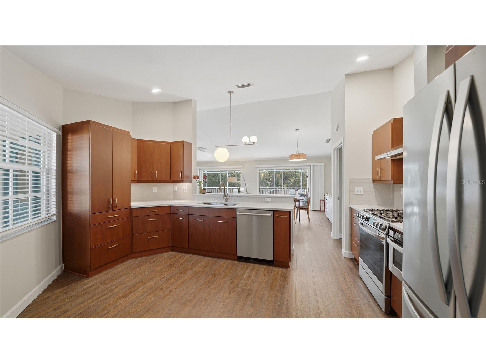 4668 Hamlets Grove Drive Sarasota FL 34235 A4687048 image19