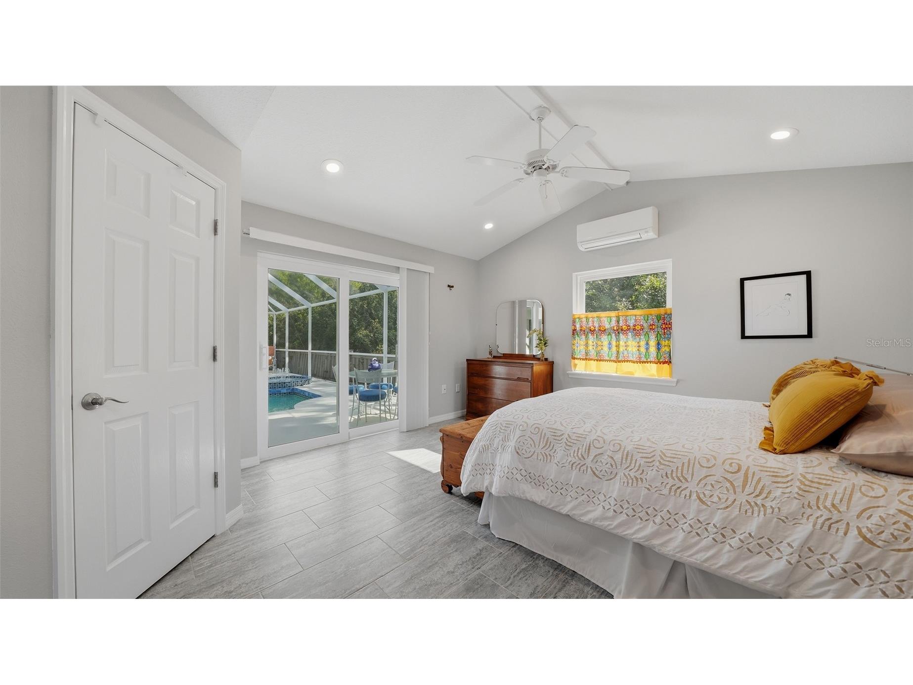 4668 Hamlets Grove Drive Sarasota FL 34235 A4687048 image22