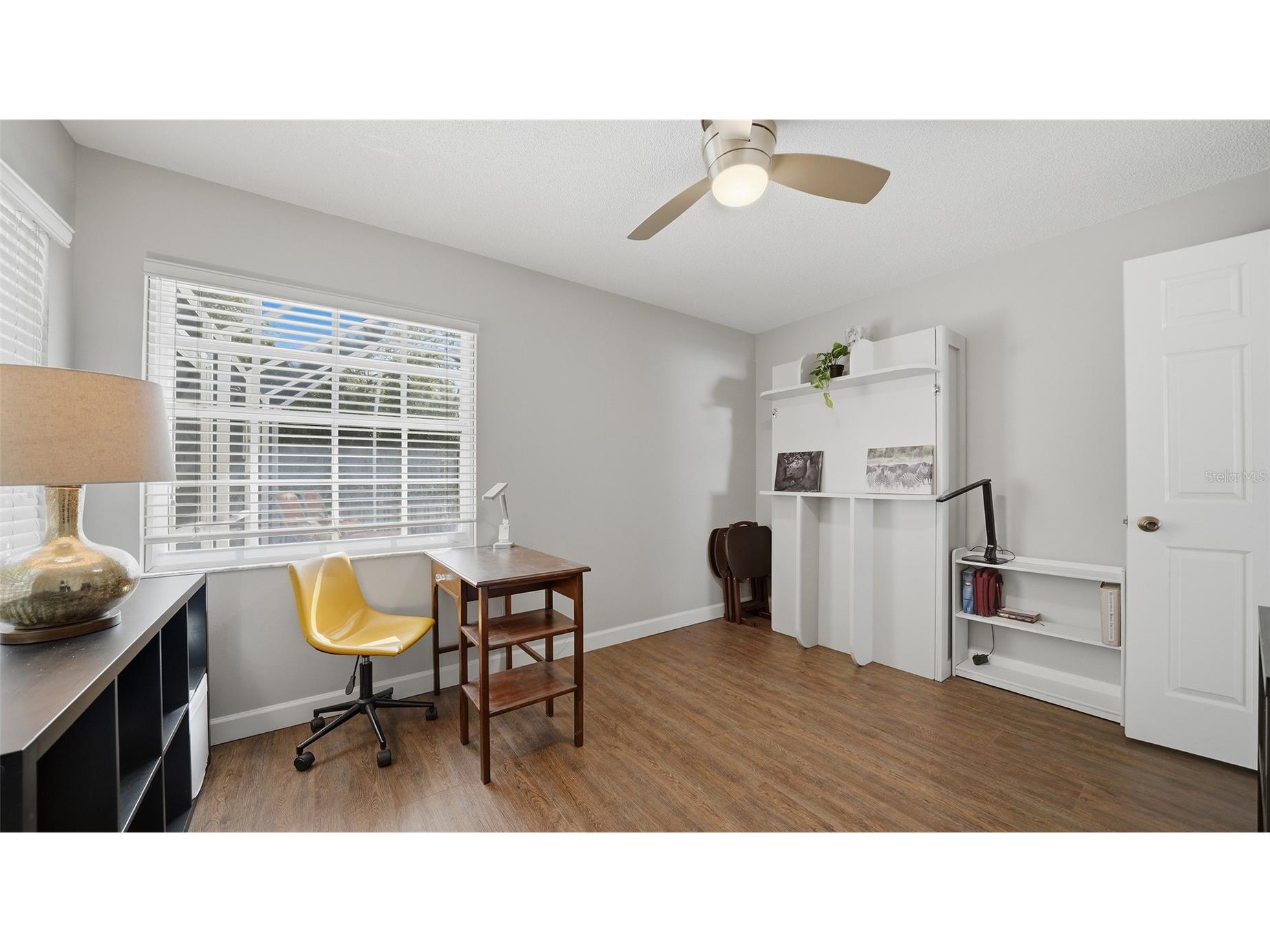 4668 Hamlets Grove Drive Sarasota FL 34235 A4687048 image36