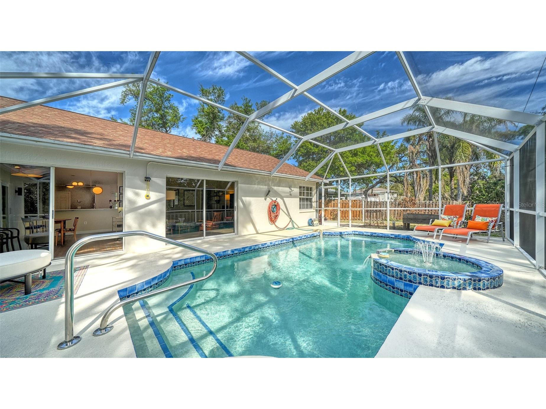 4668 Hamlets Grove Drive Sarasota FL 34235 A4687048 image40