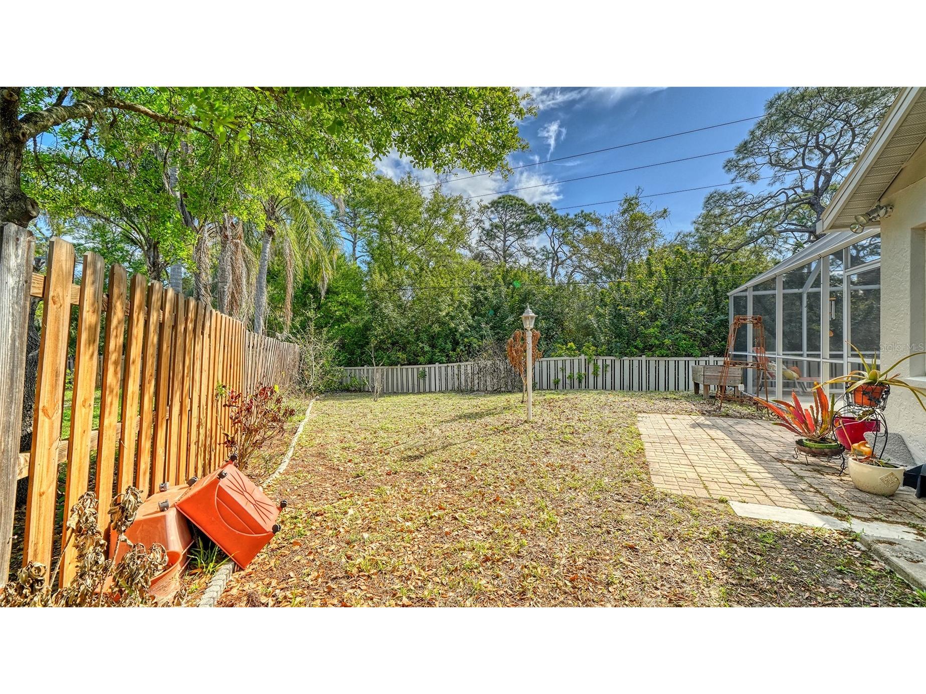 4668 Hamlets Grove Drive Sarasota FL 34235 A4687048 image44