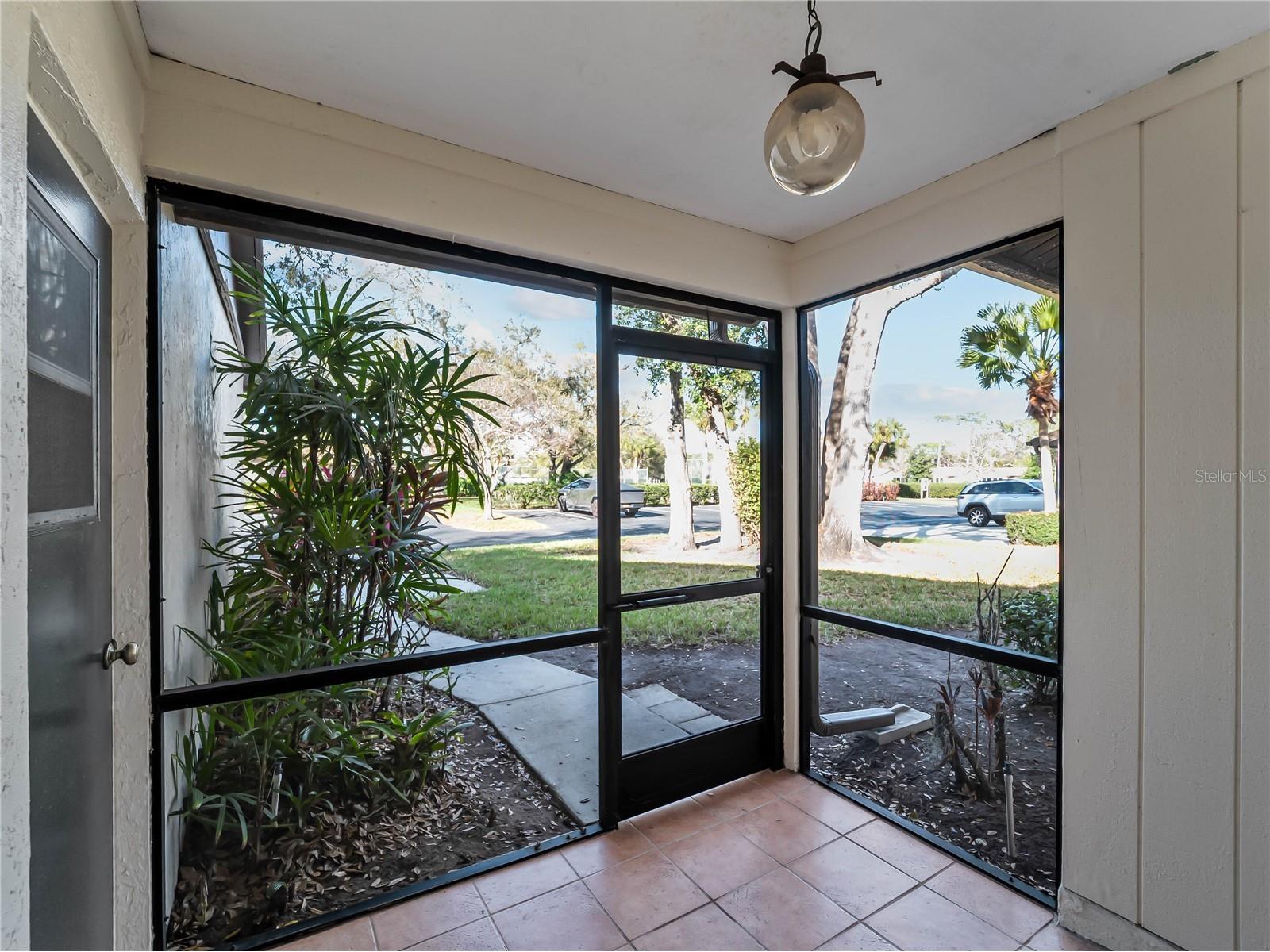 4668 Oak Hill Lane #40 Sarasota FL 34232 A4683176 image3