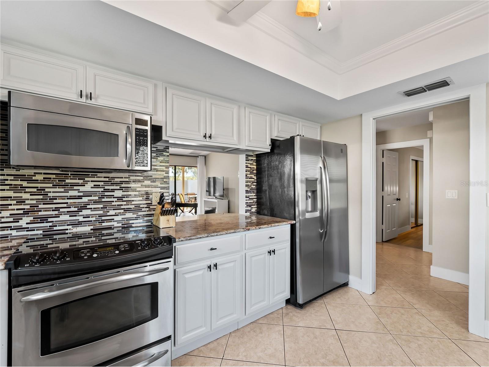 4668 Oak Hill Lane #40 Sarasota FL 34232 A4683176 image8