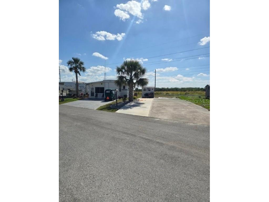 4669 W Palm Drive Bowling Green FL 33834 TB8413658 image1