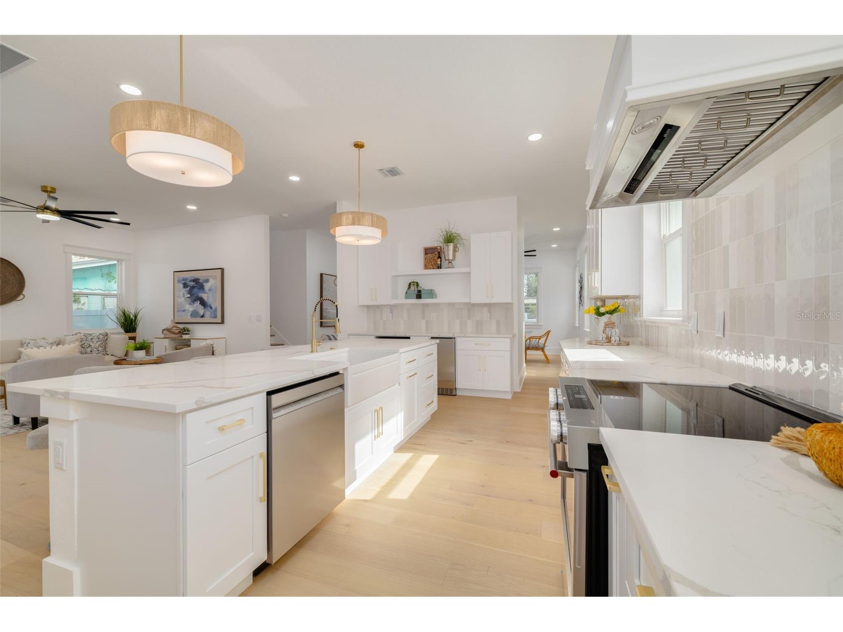 467 34th Avenue N Saint Petersburg FL 33704 TB8496705 image12