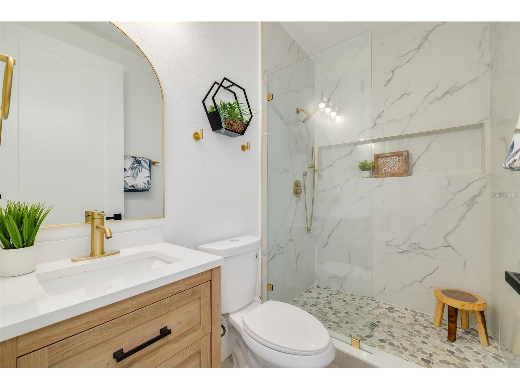 467 34th Avenue N Saint Petersburg FL 33704 TB8496705 image17