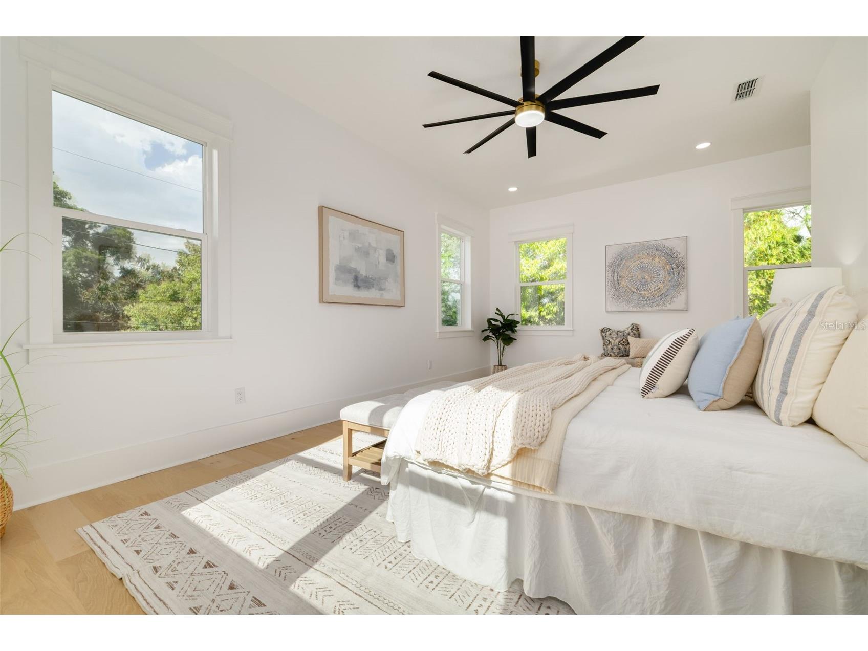 467 34th Avenue N Saint Petersburg FL 33704 TB8496705 image23