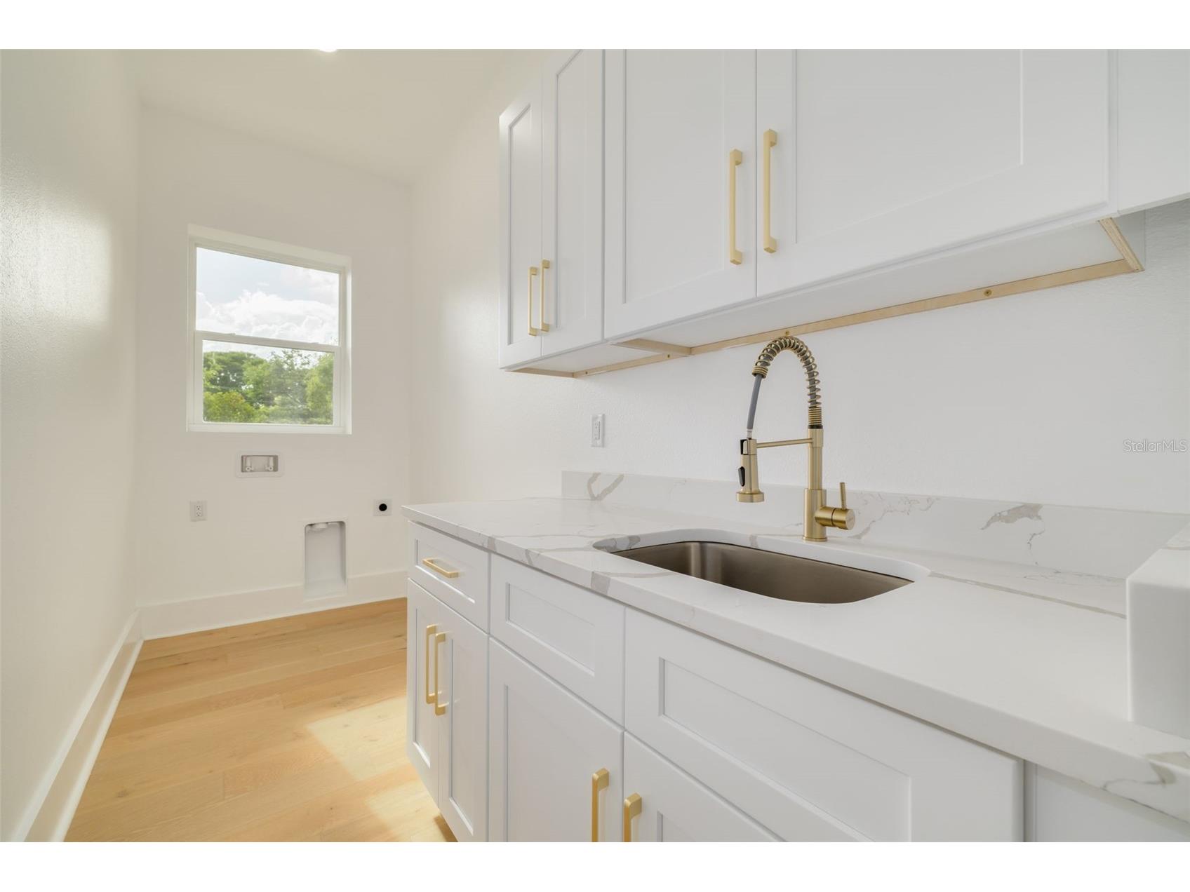 467 34th Avenue N Saint Petersburg FL 33704 TB8496705 image35