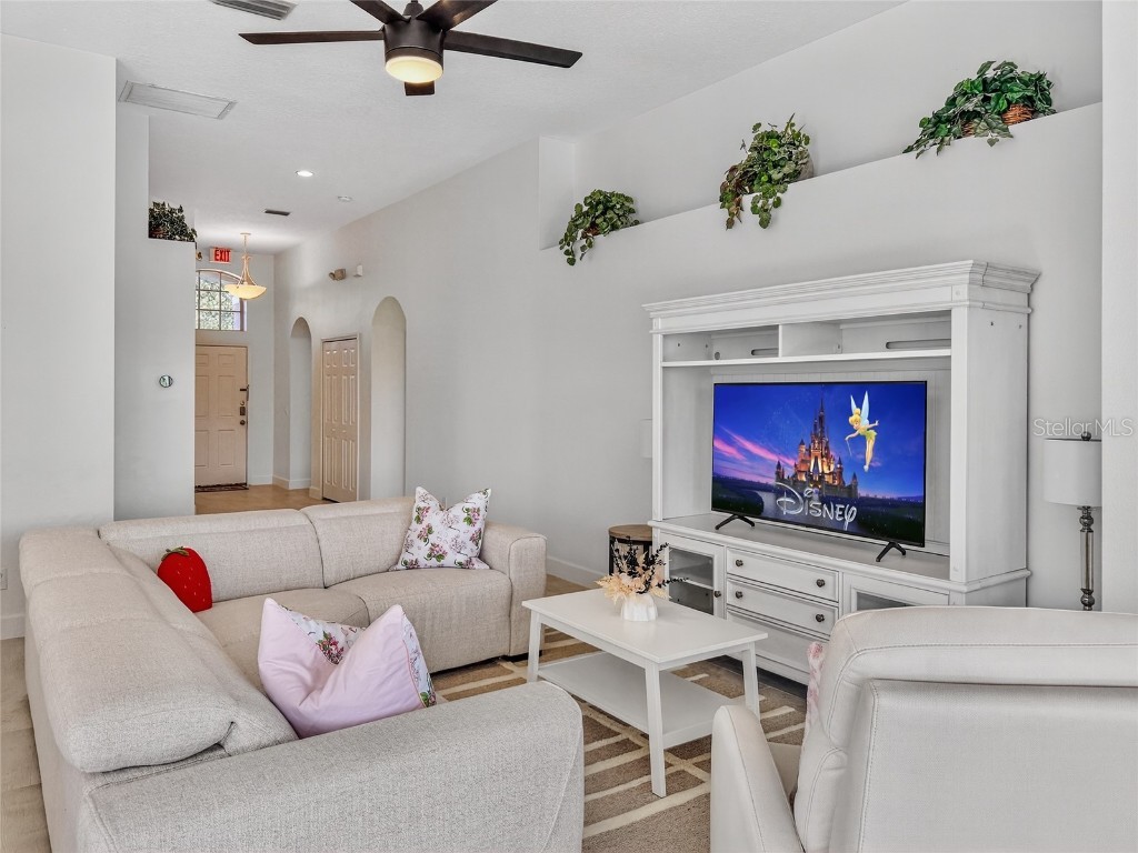 467 Calabay Parc Boulevard Davenport FL 33897 S5138402 image11