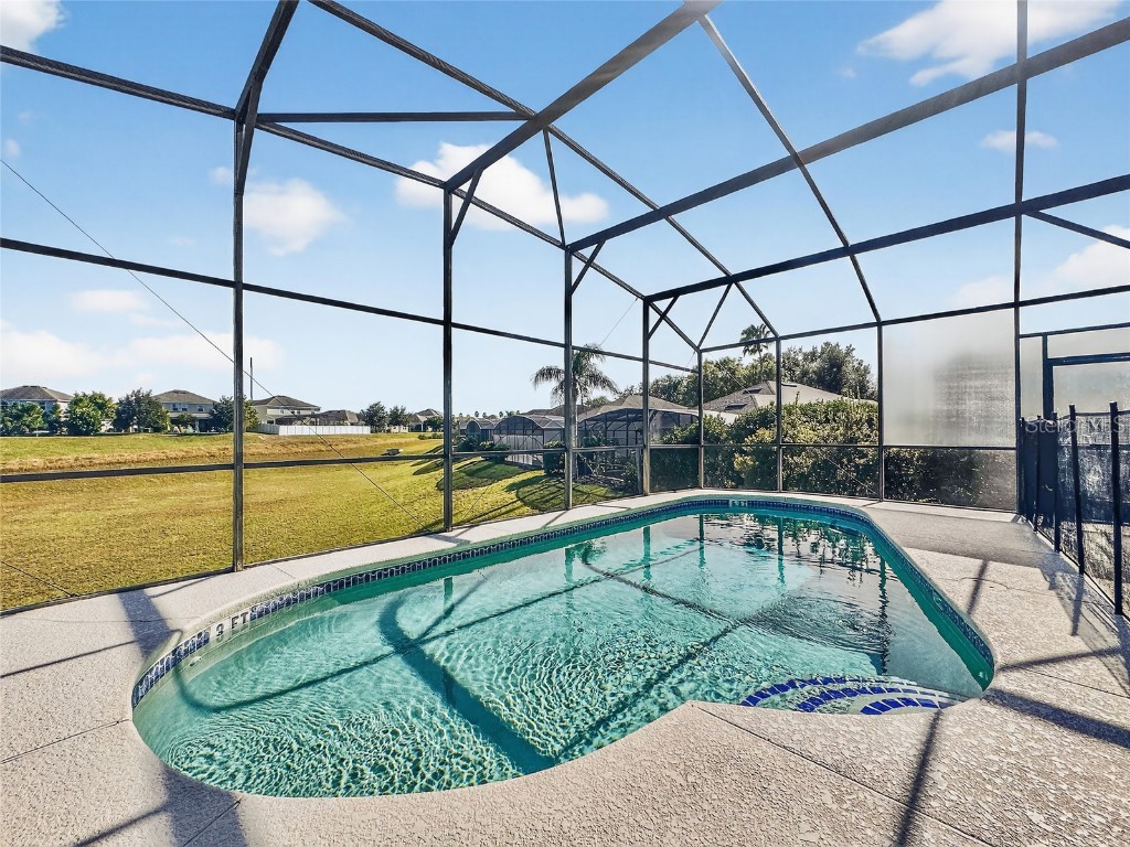 467 Calabay Parc Boulevard Davenport FL 33897 S5138402 image2