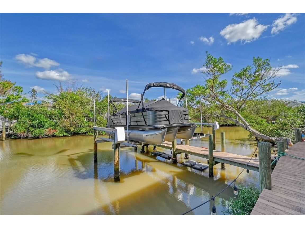 467 Canal Road #467 Sarasota FL 34242 - GRAND CANAL A4628207 image4