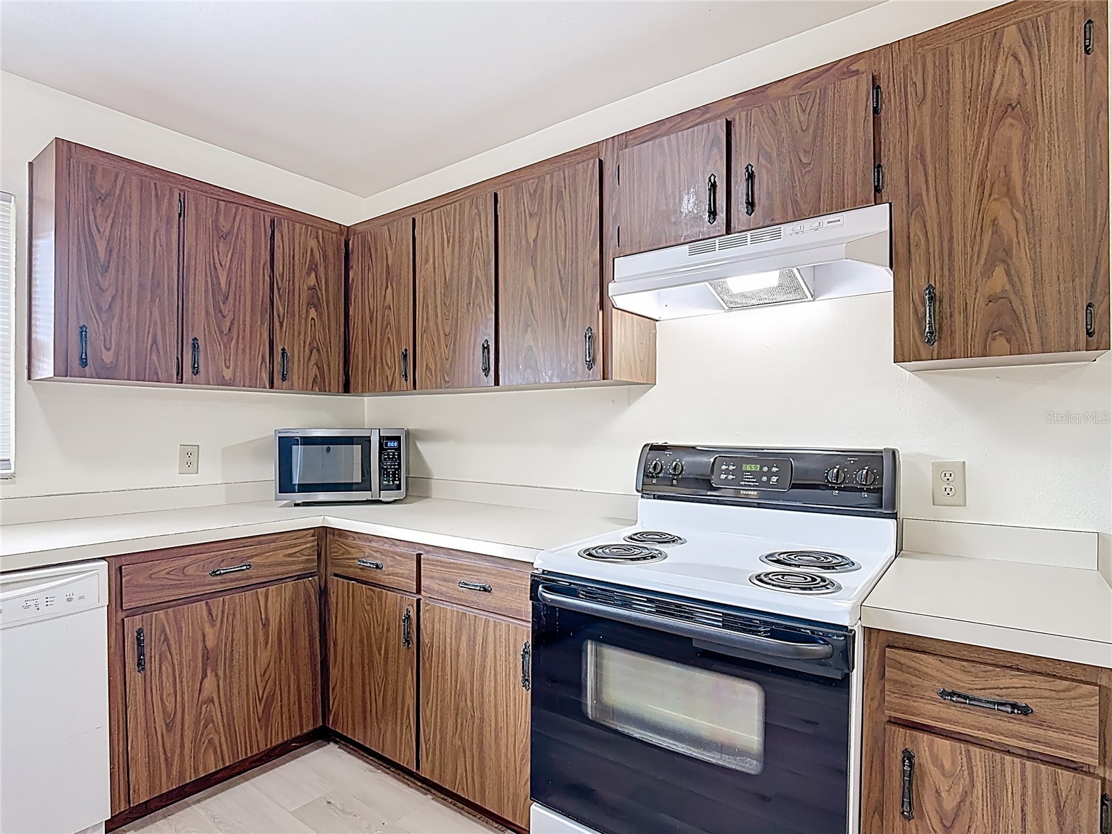 467 Hunter Circle Kissimmee FL 34758 O6382663 image13