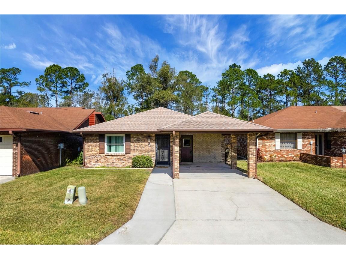 467 Lake Carolyn Circle Lakeland FL 33813 L4942066 image1