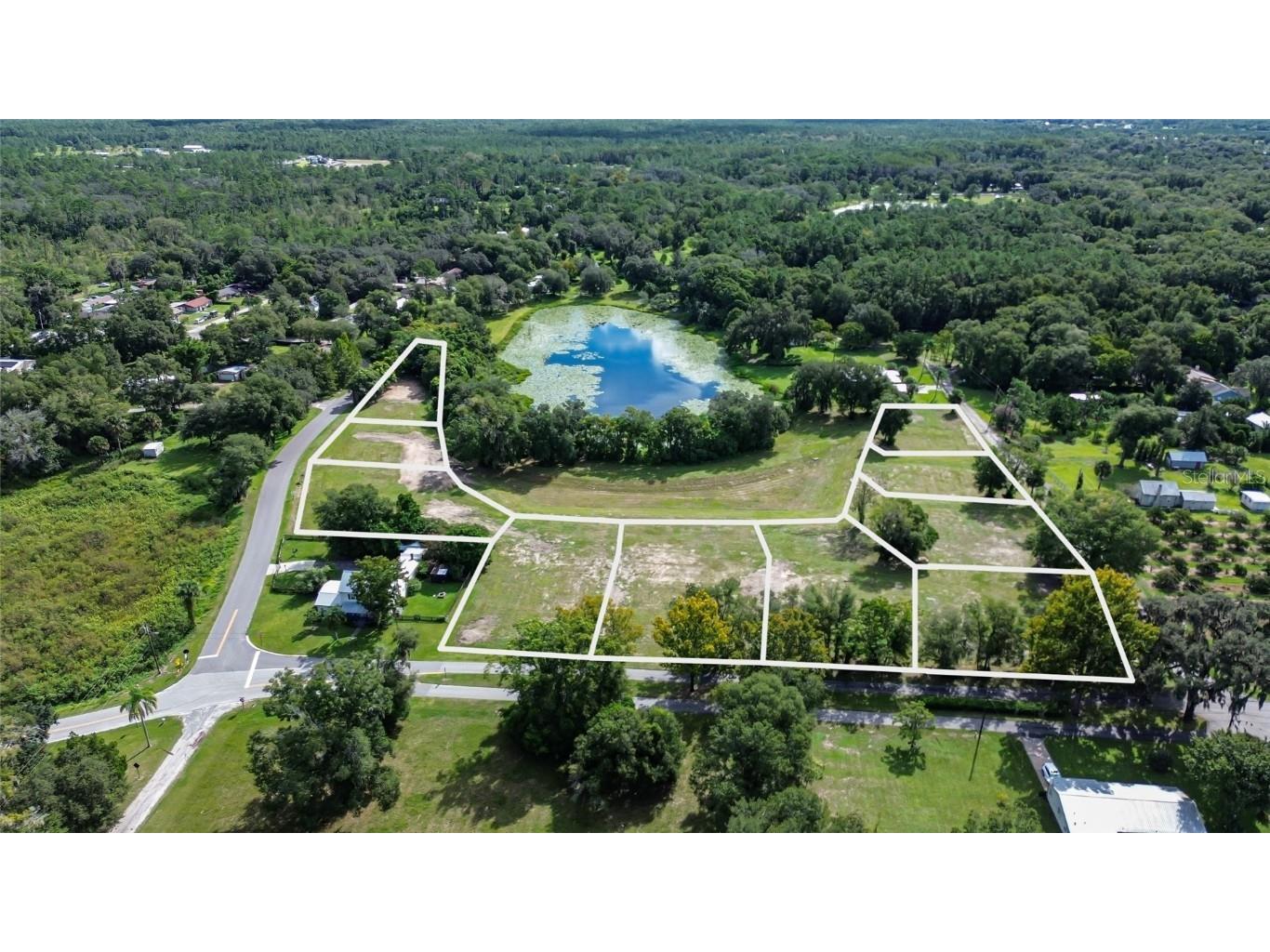 467 N Lakeview Drive Lake Helen FL 32744 V4945655 image1