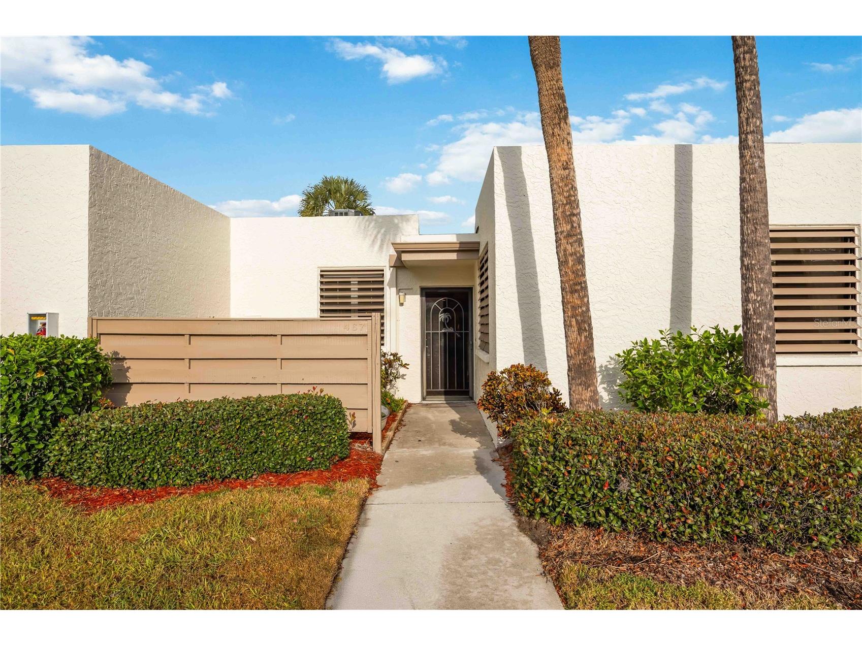 467 Palm Tree Drive #467 Bradenton FL 34210 A4679986 image1