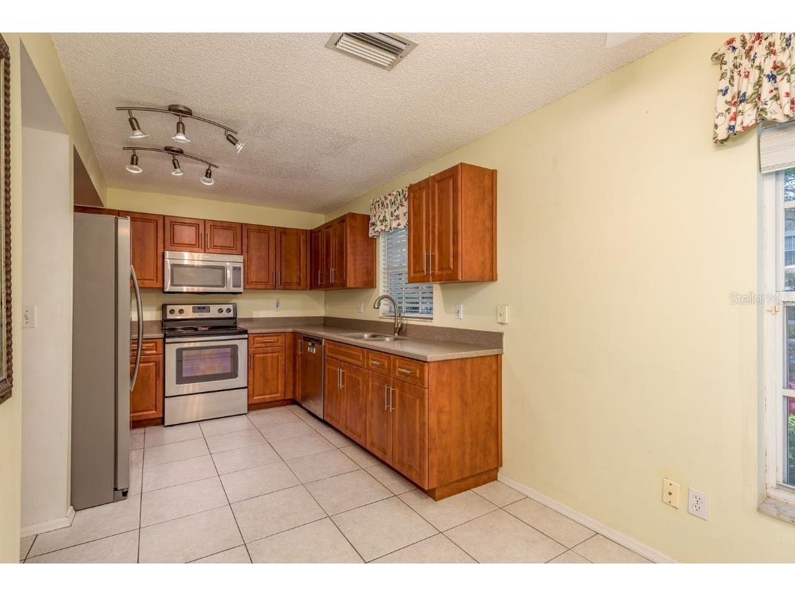 4671 Tudor Lane Palm Harbor FL 34683 TB8438259 image11