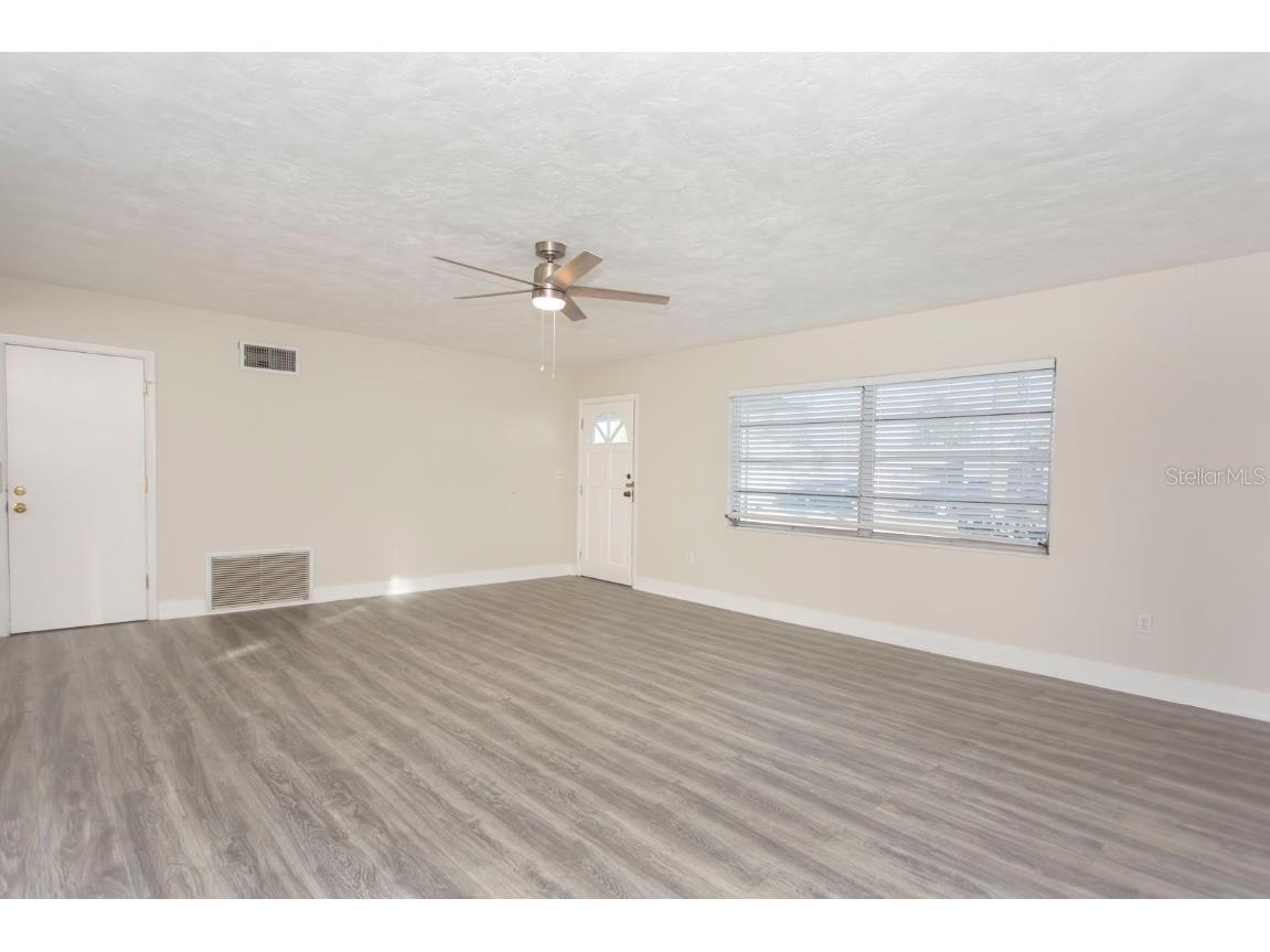 4673 Orlando Circle Bradenton FL 34207 W7881721 image6