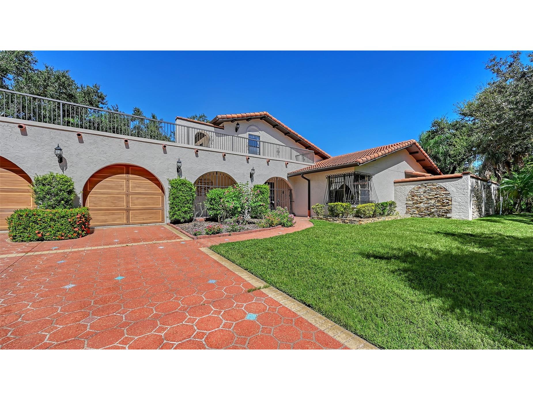 4674 Hidden River Road Sarasota FL 34240 A4668851 image3