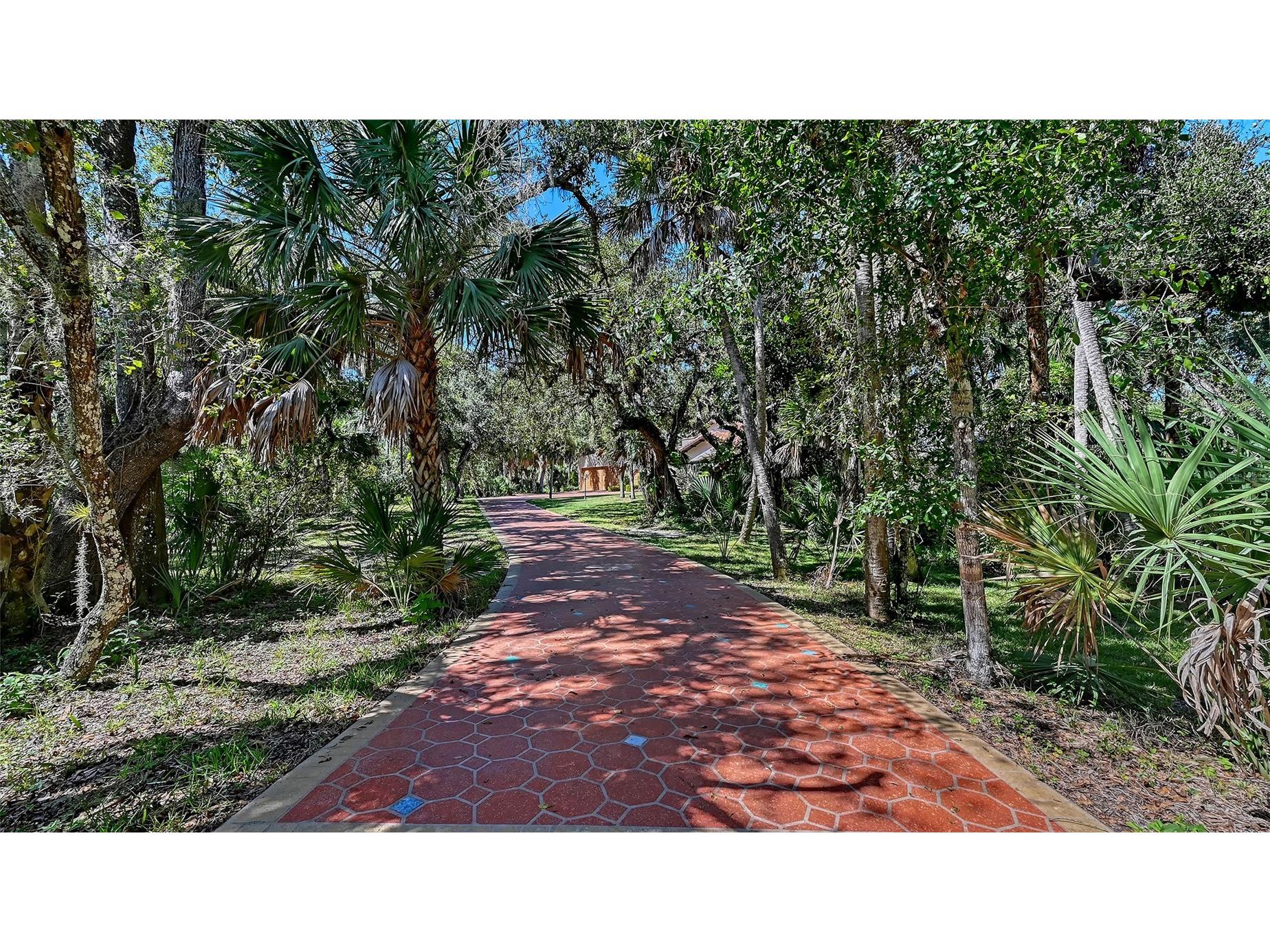 4674 Hidden River Road Sarasota FL 34240 A4668851 image44