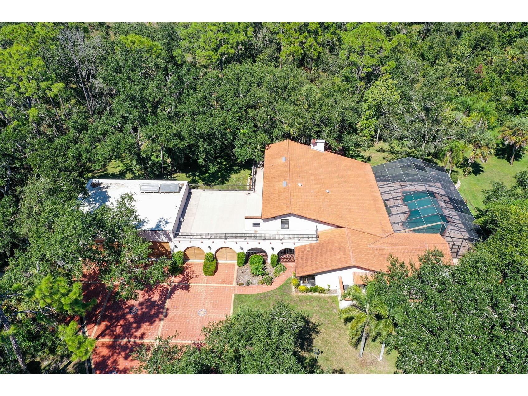 4674 Hidden River Road Sarasota FL 34240 A4668851 image46