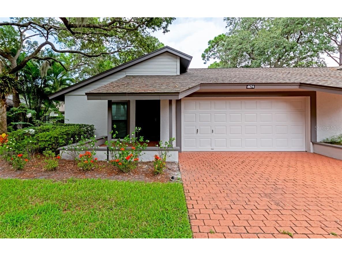 4674 Oak Forest Drive E #42 Sarasota FL 34231 A4545748 image1