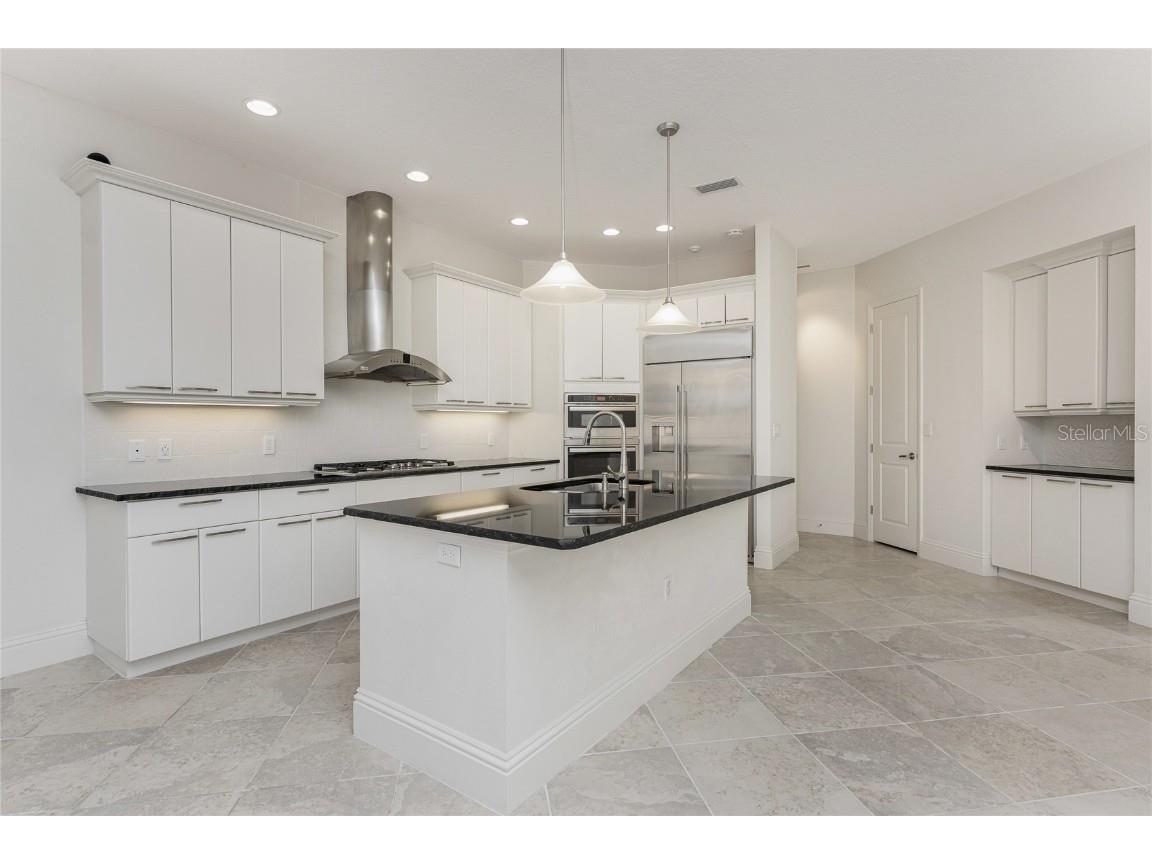 4676 Tuscana Drive Sarasota FL 34241 C7508431 image9