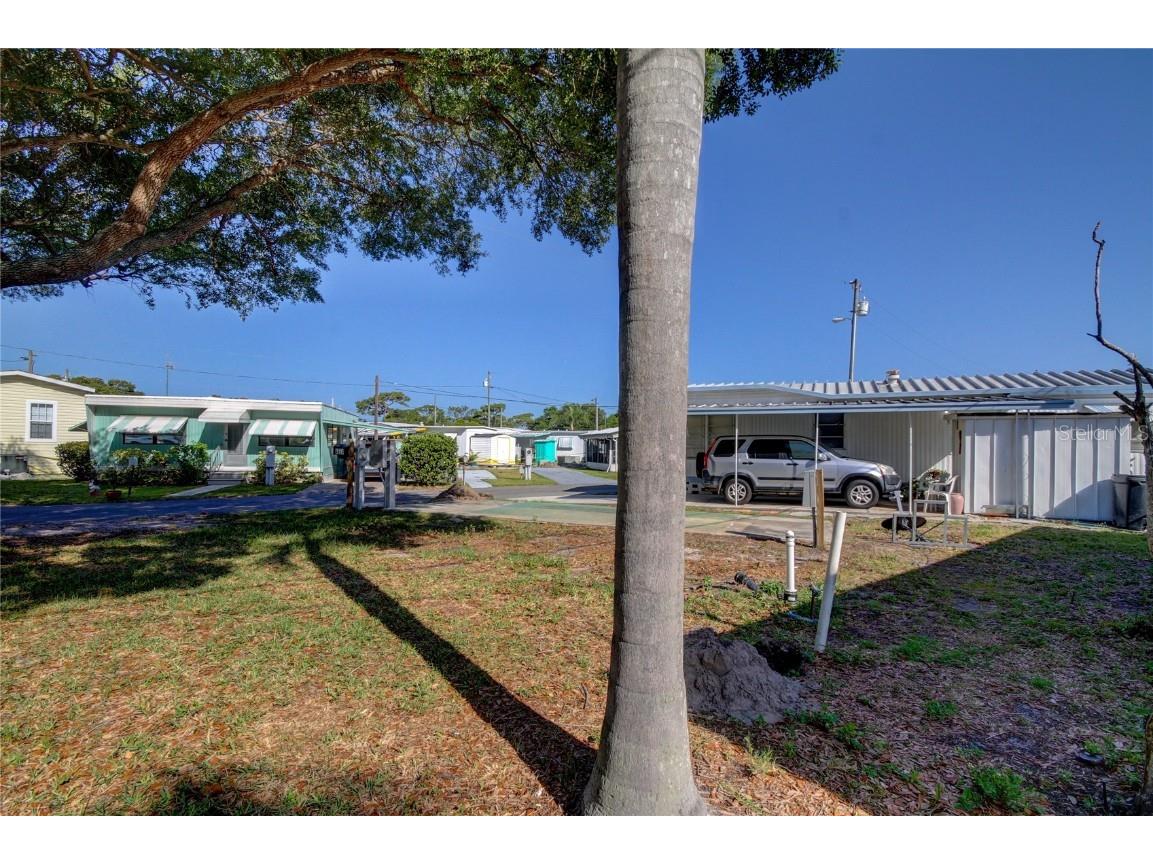 4677 66th Lane N #1 Saint Petersburg FL 33709 T3368961 image3