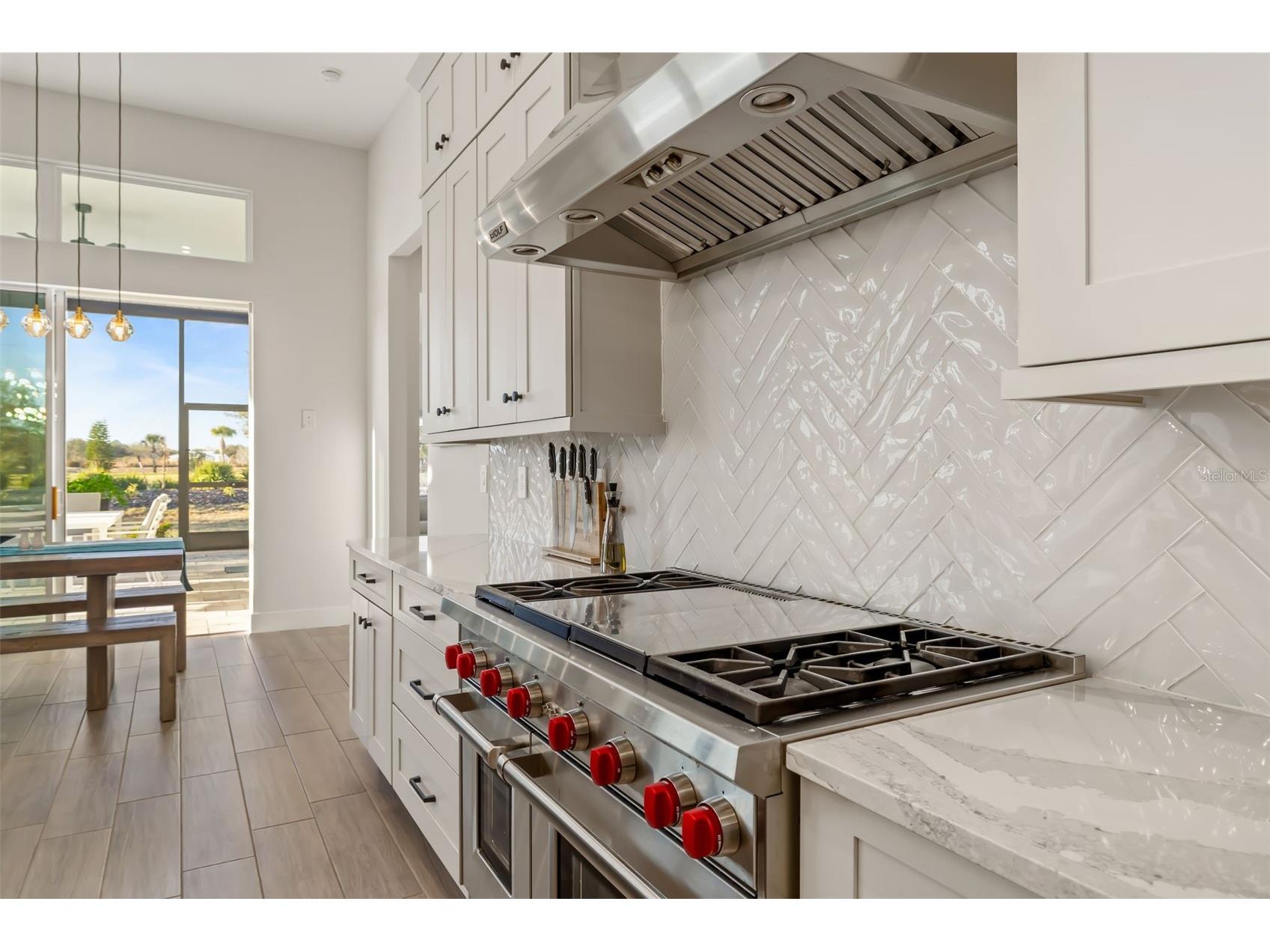 4677 Antrim Drive Sarasota FL 34240 A4684179 image14