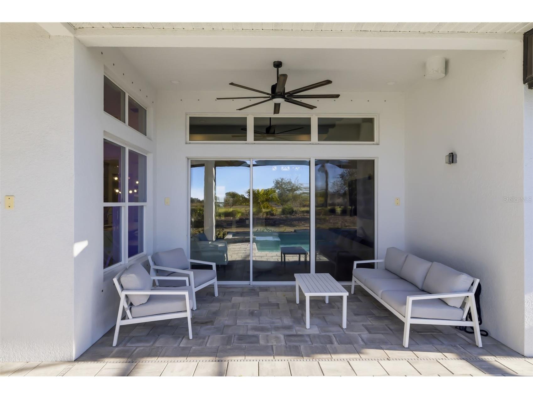 4677 Antrim Drive Sarasota FL 34240 A4684179 image62
