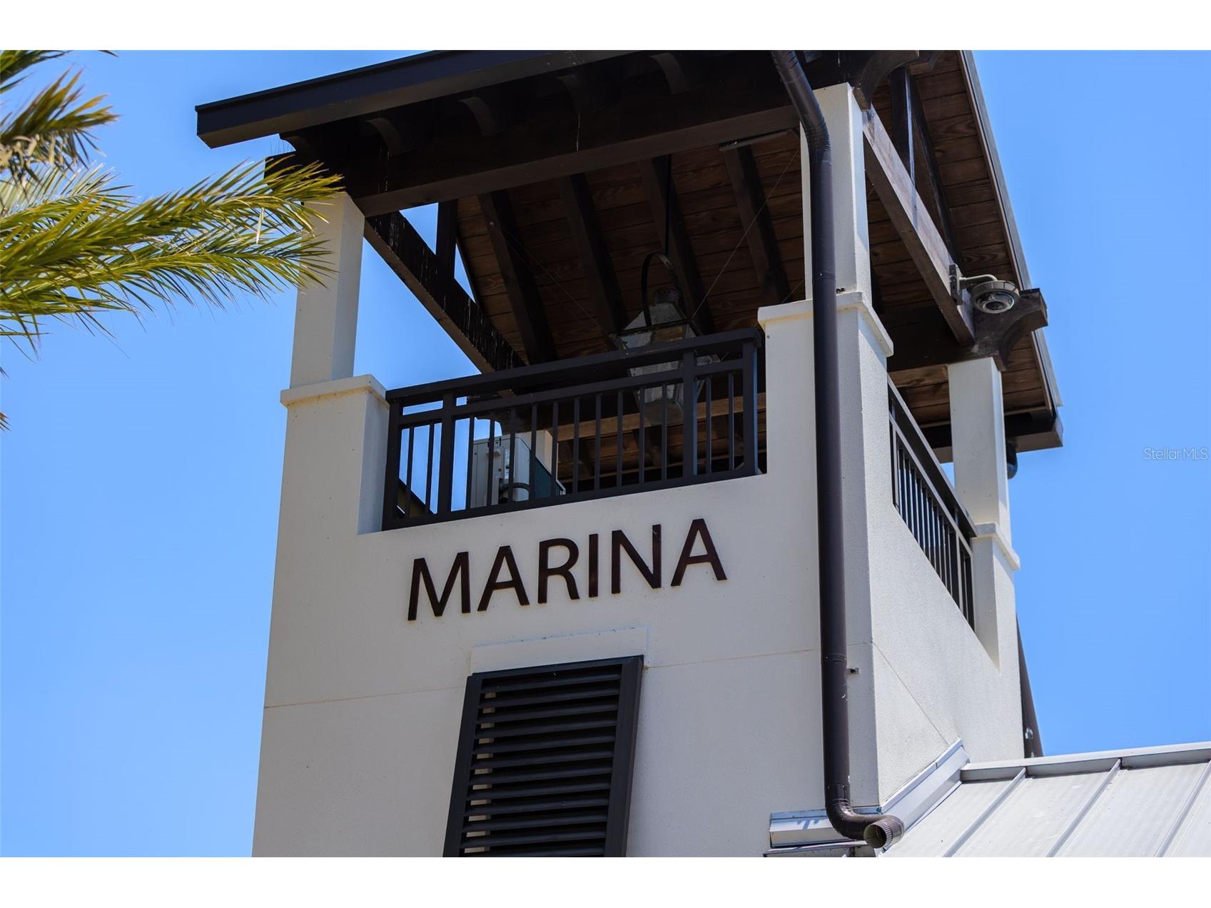 4677 Antrim Drive Sarasota FL 34240 A4684179 image76