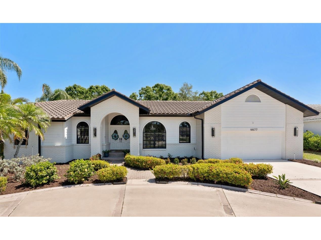 4677 Del Sol Boulevard Sarasota FL 34243 TB8372513 image1