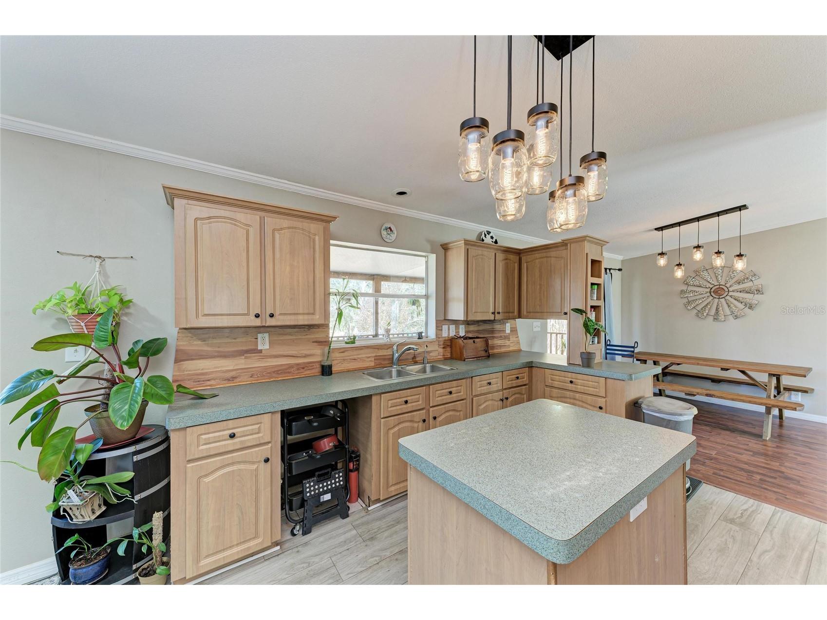 4678 253rd Street E Myakka City FL 34251 A4681741 image16