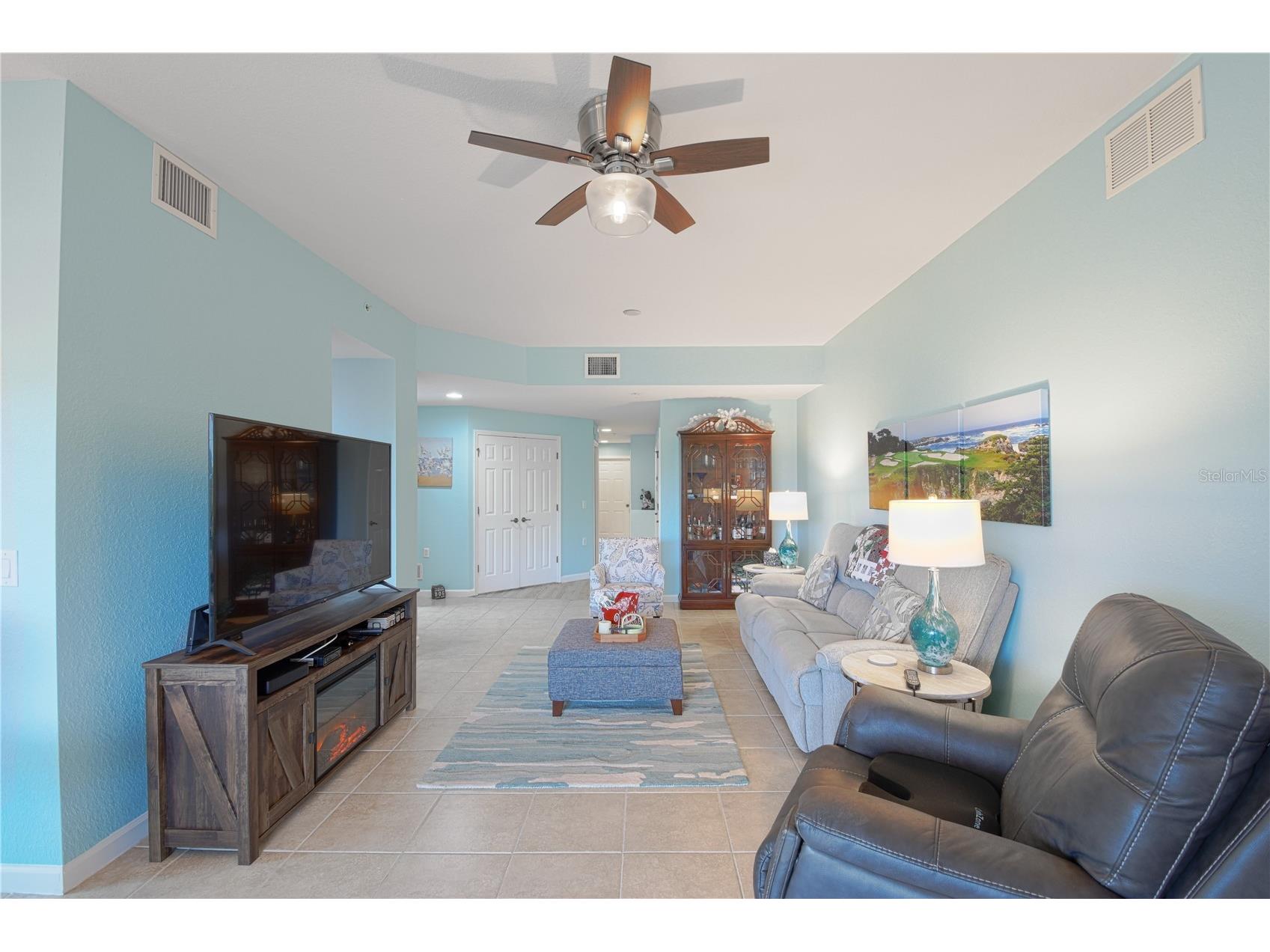 4679 Club Drive #102 Port Charlotte FL 33953 C7518698 image13