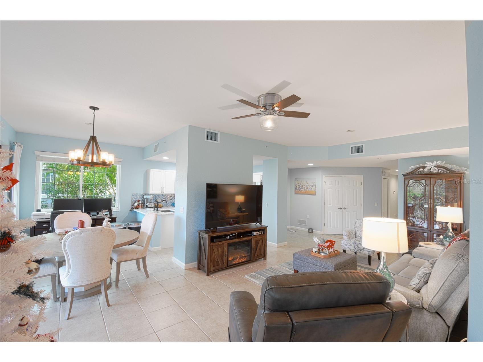 4679 Club Drive #102 Port Charlotte FL 33953 C7518698 image15