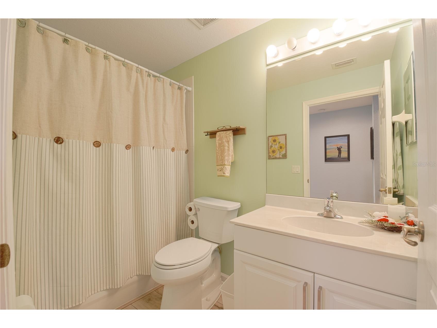 4679 Club Drive #102 Port Charlotte FL 33953 C7518698 image3