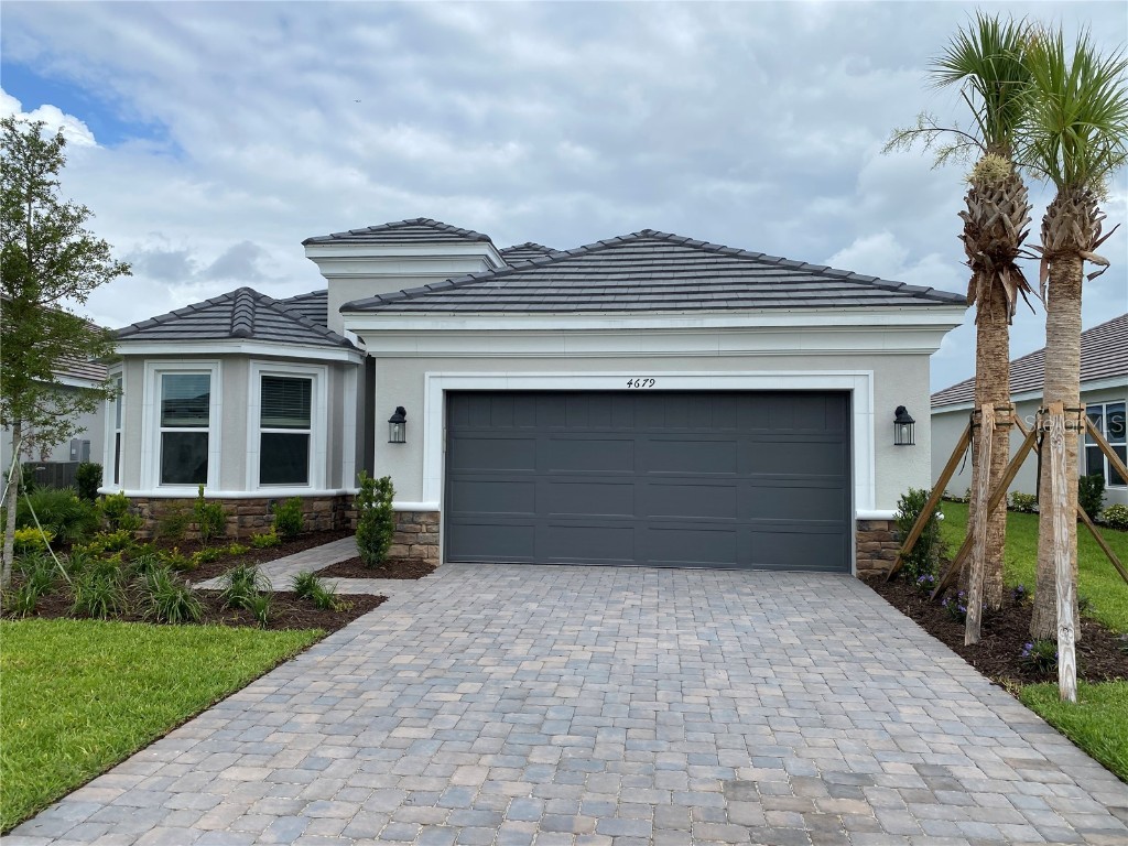 4679 Isonzo Way Wesley Chapel FL 33543 - POND J990159 image1