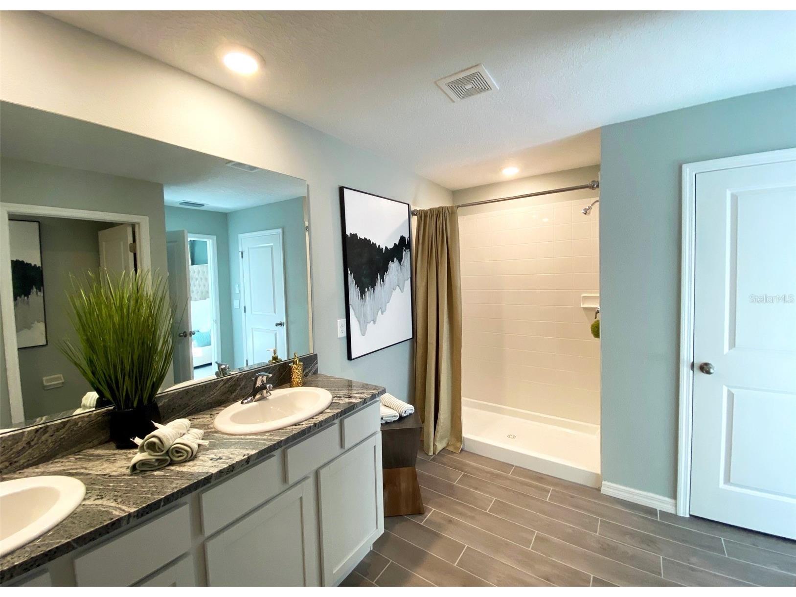 4679 SW 51st Drive Gainesville FL 32608 OM717025 image13