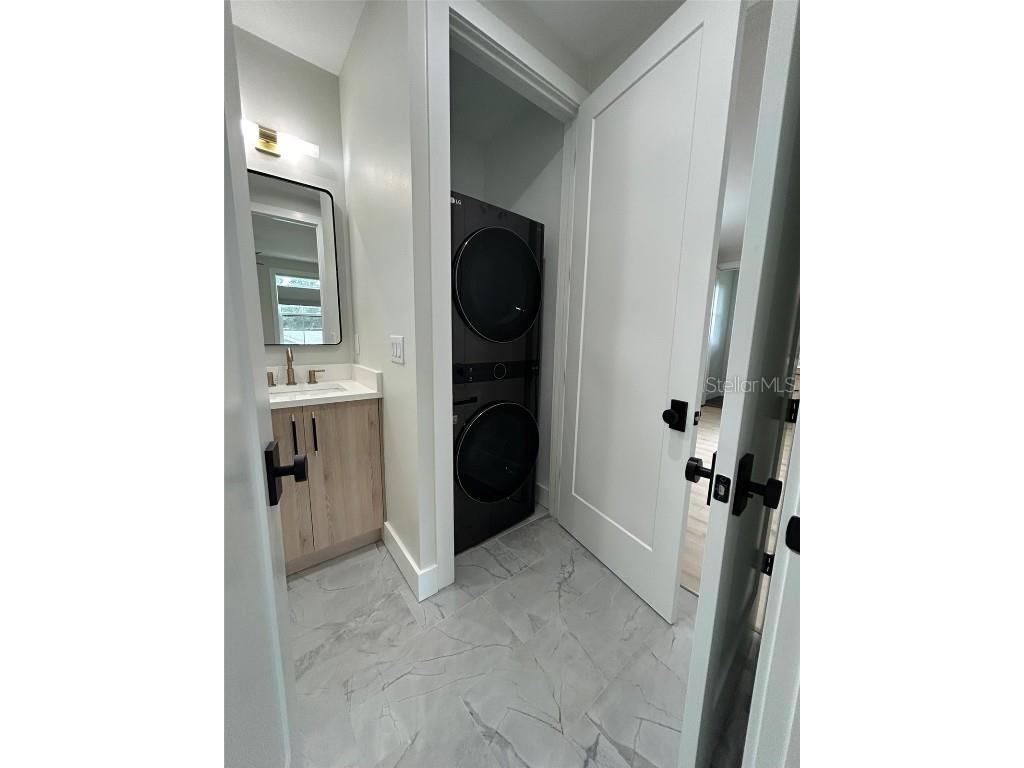 468 44th Avenue N #1/2 Saint Petersburg FL 33703 TB8429606 image10