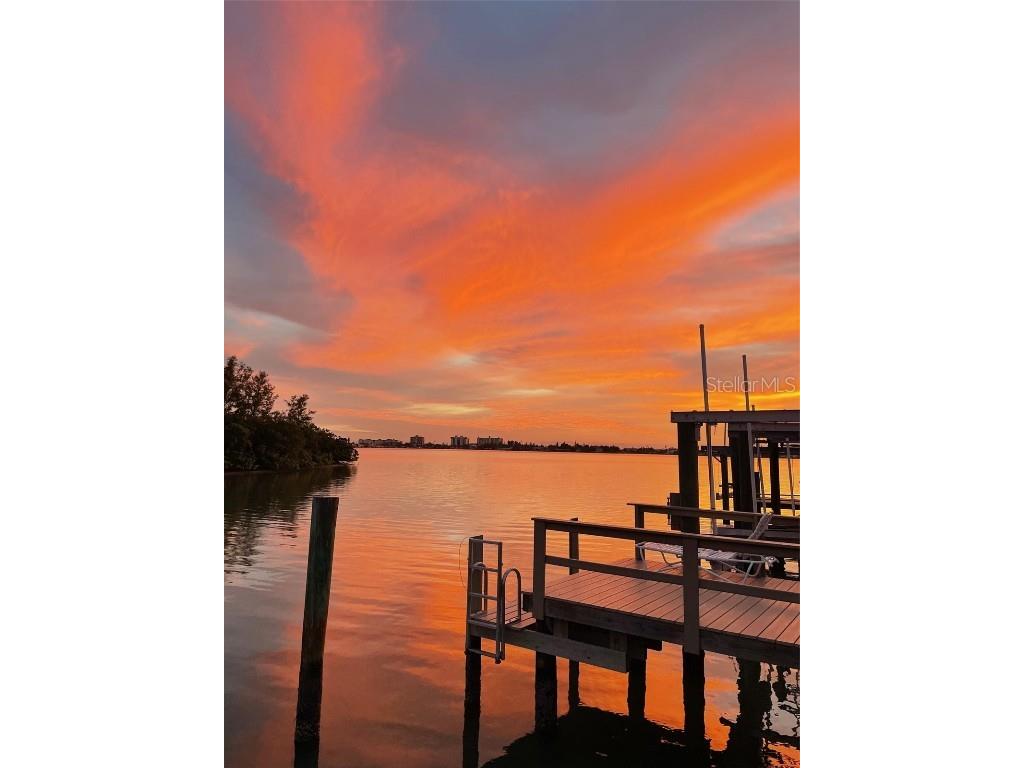 468 Boca Ciega Point Boulevard S Saint Petersburg FL 33708 TB8350398 image1