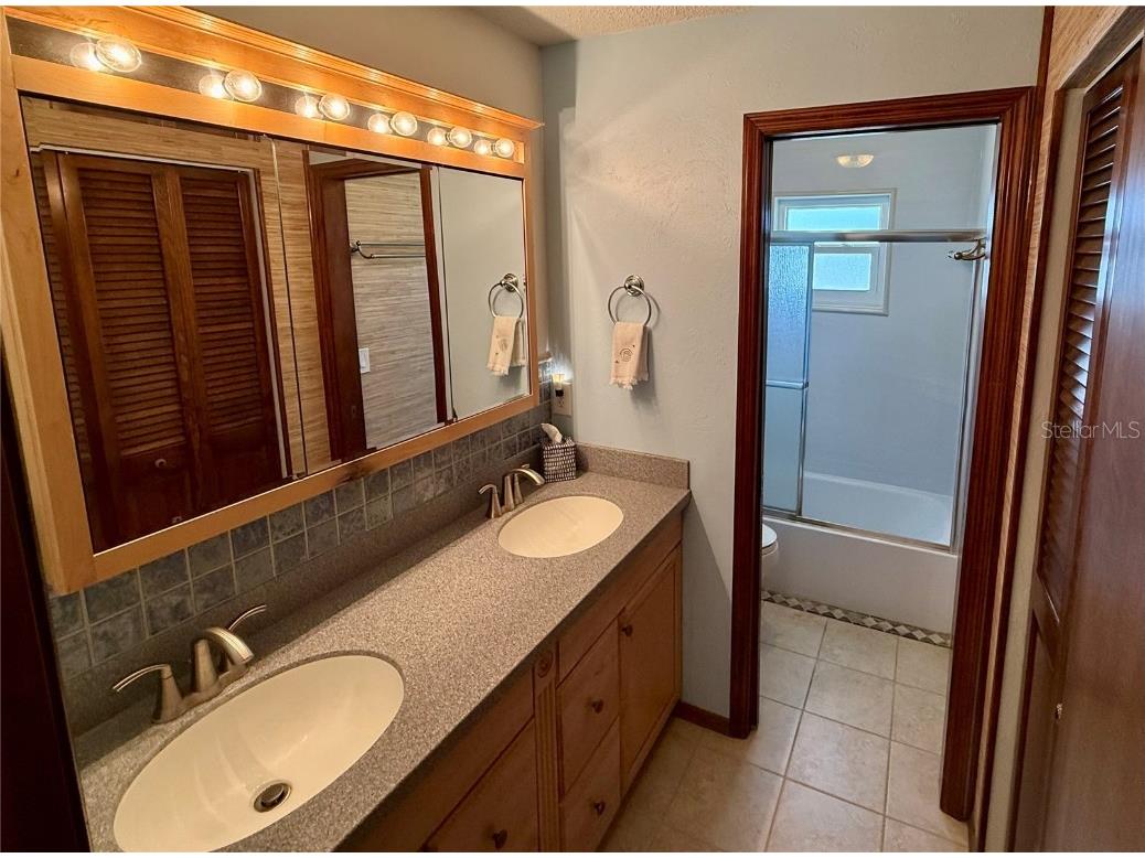 468 Ceil Drive Nokomis FL 34275 - LAKE CHARLOTTE DONNA BAY SHORES R4908905 image16