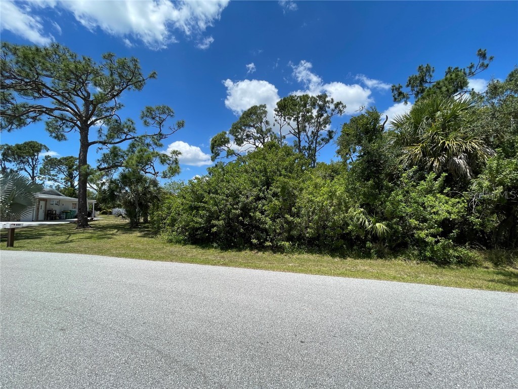 468 Kellstadt Street NW Port Charlotte FL 33952 C7491782 image5