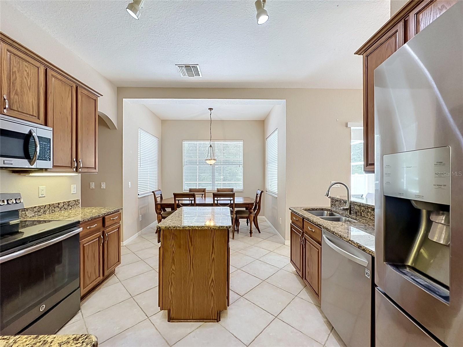 468 Pinewood Dr Davenport FL 33896 S5154208 image9