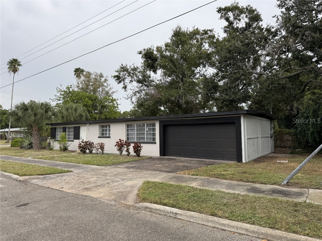 4680 Royal Palm Avenue Sarasota FL 34234 A4670474 image3