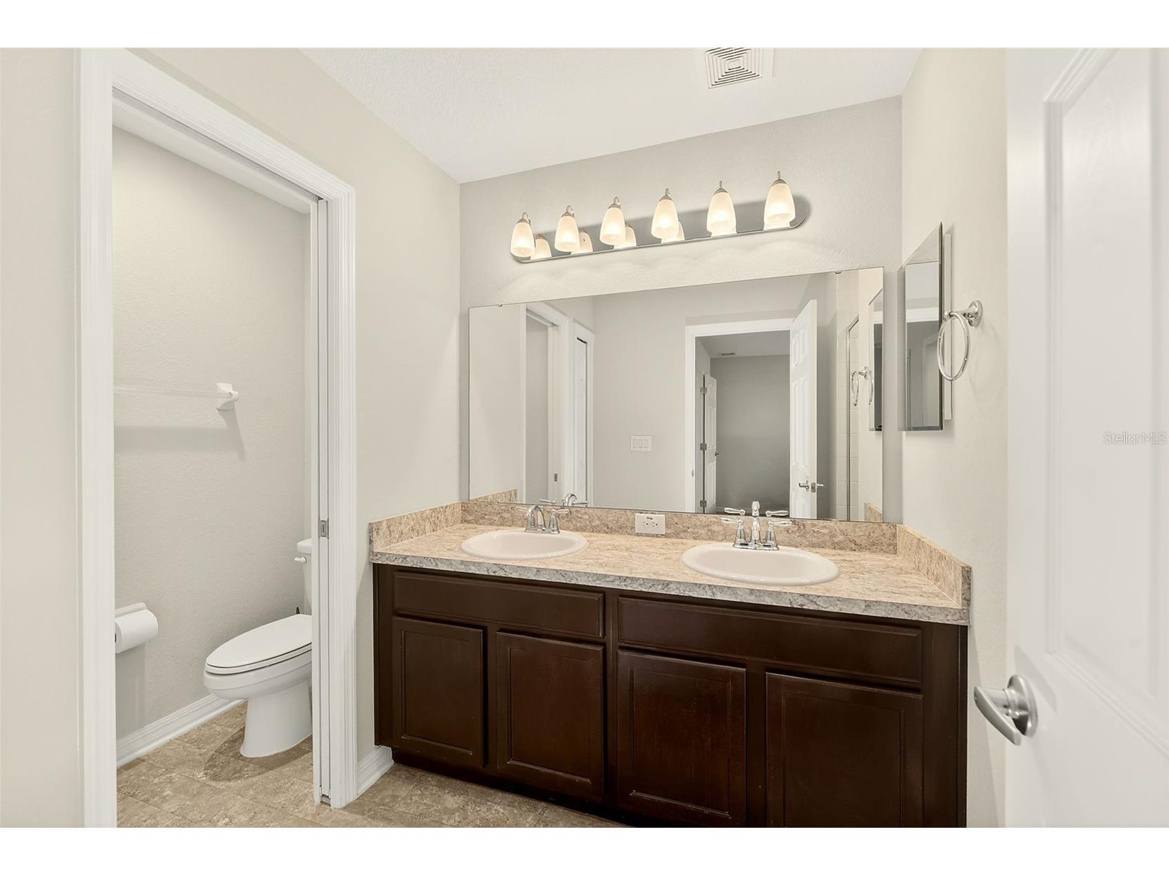 4680 Vignette Way Sarasota FL 34240 TB8514067 image23